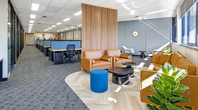 2 Gardner Cl, Brisbane for lease Interior Photo- Image 1 of 4