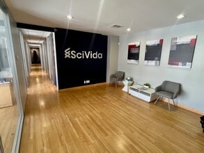 401-423 Washington St, San Francisco, CA for lease Interior Photo- Image 2 of 9