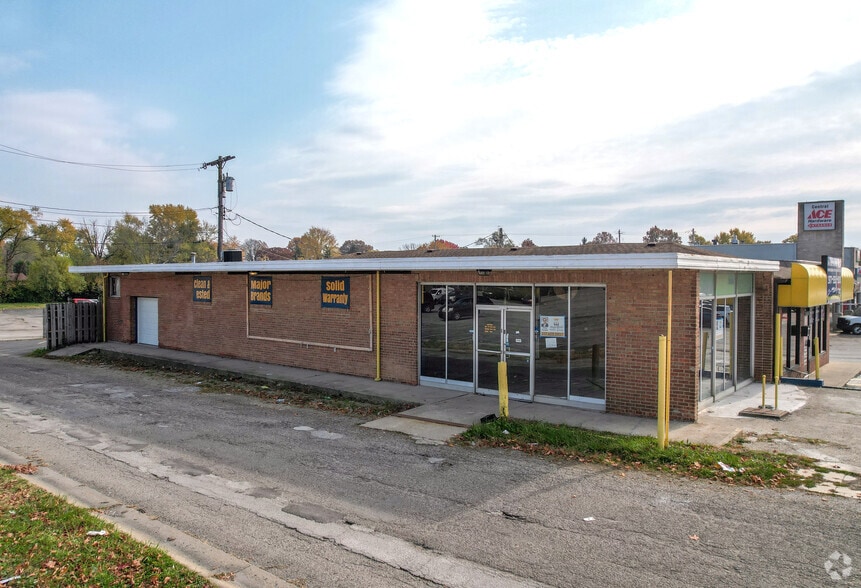 1105 N Arlington Ave, Indianapolis, IN à vendre - Photo du bâtiment - Image 3 de 5