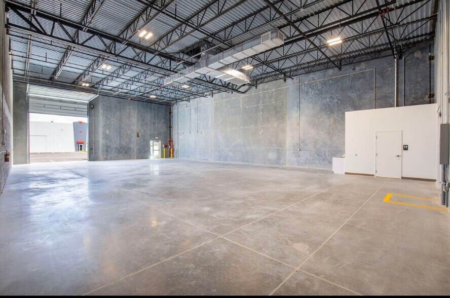 1770 SE 38th Ave, Homestead, FL à vendre - Photo du bâtiment - Image 3 de 6