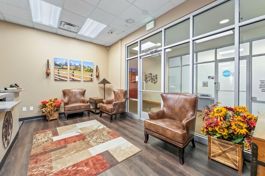 18335 E 103rd Ave, Commerce City, CO à vendre - Photo du bâtiment - Image 3 de 22