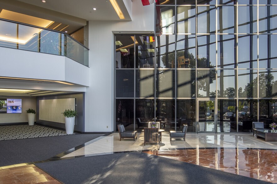 55 Merchant St, Springdale, OH à vendre - Hall d’entrée - Image 3 de 9