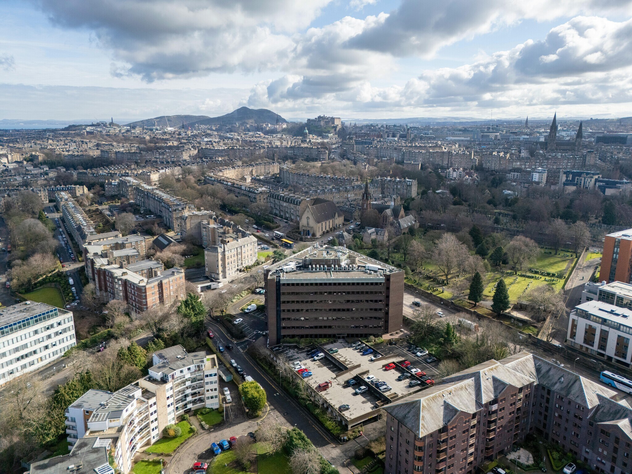 30 Queensferry Rd, Edinburgh à louer Photo du bâtiment- Image 1 de 14