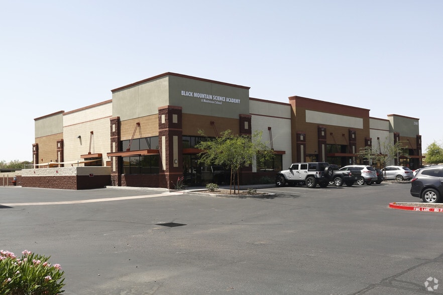 21461 N 78th Ave, Peoria, AZ for lease - Primary Photo - Image 1 of 24