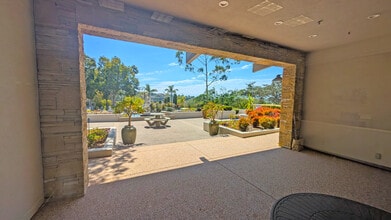 800 Miramonte Dr, Santa Barbara, CA for lease Interior Photo- Image 2 of 12