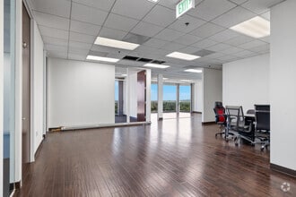 6100 Wilshire Blvd, Los Angeles, CA for lease Interior Photo- Image 1 of 2