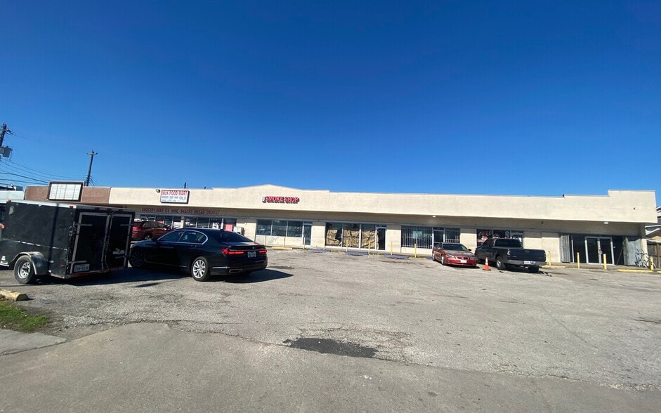 5822 Martin Luther King Blvd, Houston, TX à vendre - Photo du bâtiment - Image 2 de 5