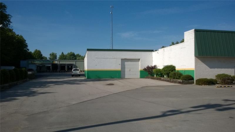 7464 Sharon Mercer Rd, Mercer, PA à vendre - Photo principale - Image 1 de 4