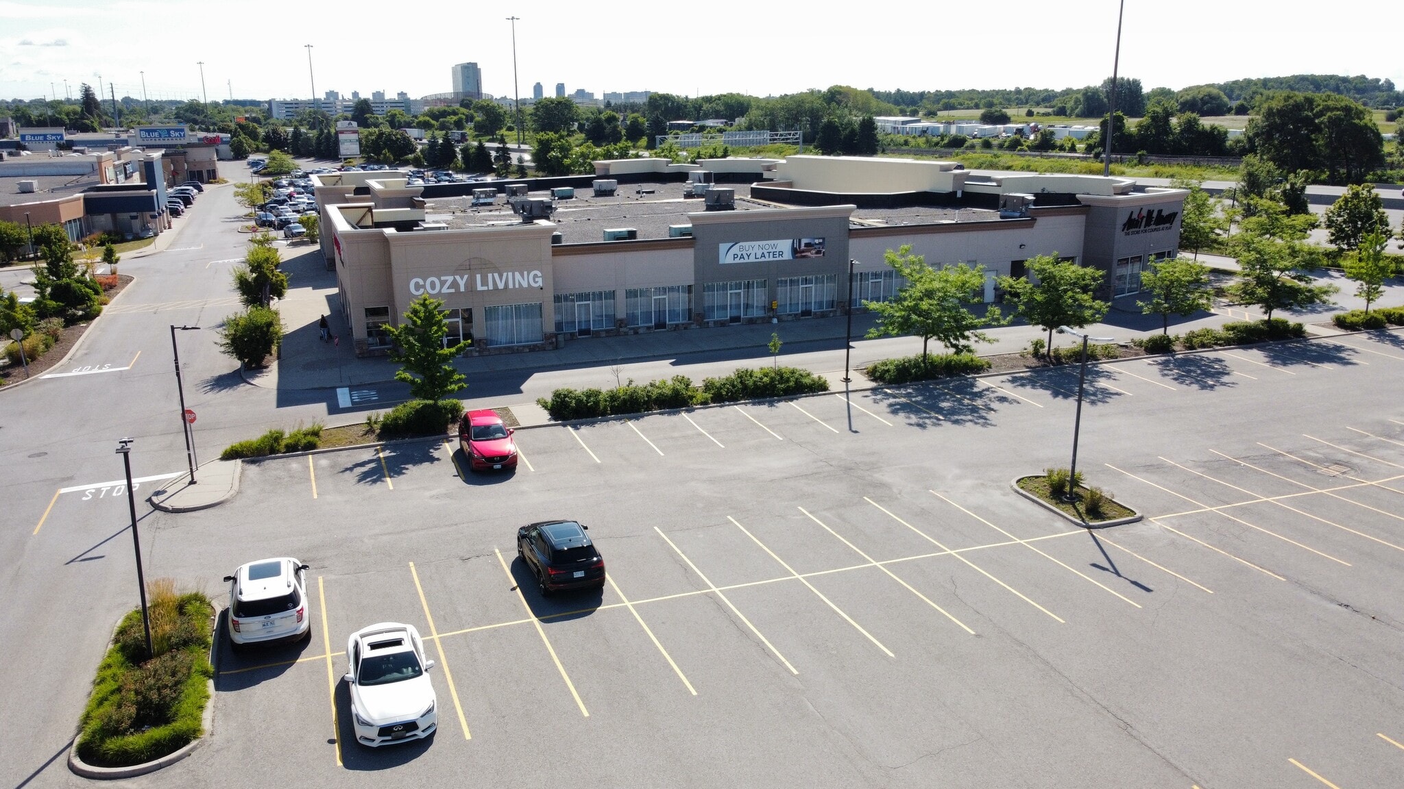 1755-1805 Pickering Pky, Pickering, ON à louer Photo intérieure- Image 1 de 4