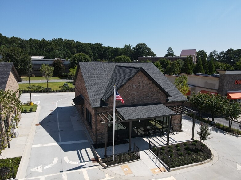 7804 McGinnis Ferry Road, Suwanee, GA for lease - Building Photo - Image 2 of 5