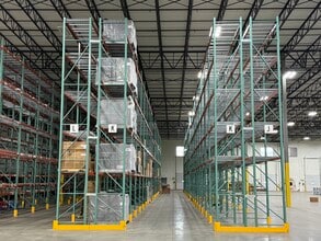 8000-8060 Centre Pointe Way, La Vergne, TN à louer Photo intérieure- Image 2 de 10