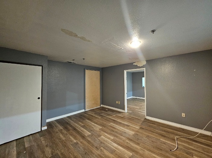 590 E 16th St, Los Angeles, CA for lease - Building Photo - Image 3 of 15