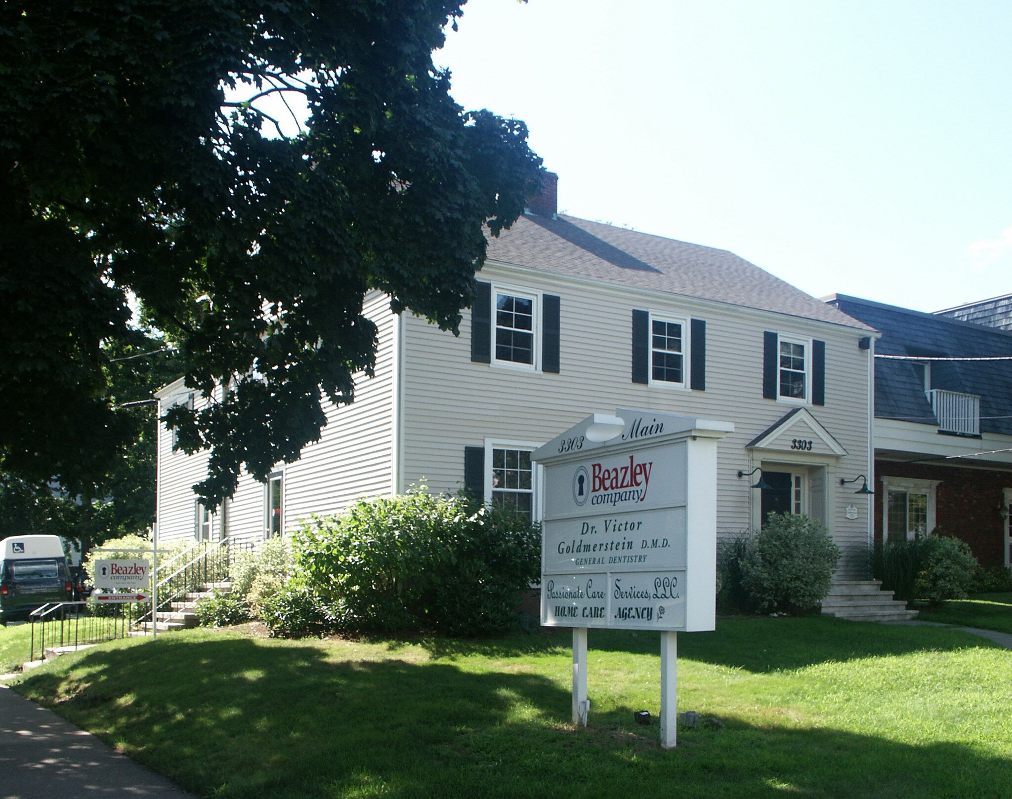 3303 Main St, Stratford, CT for lease Primary Photo- Image 1 of 12