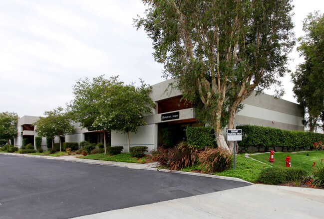 Plus de détails pour 490 Princeland Ct, Corona, CA - Industriel à louer