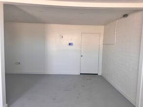 1710 E Curry Rd, Tempe, AZ for lease Interior Photo- Image 2 of 10