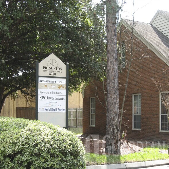 8280 Princeton Square Blvd W, Jacksonville, FL for lease - Building Photo - Image 3 of 10