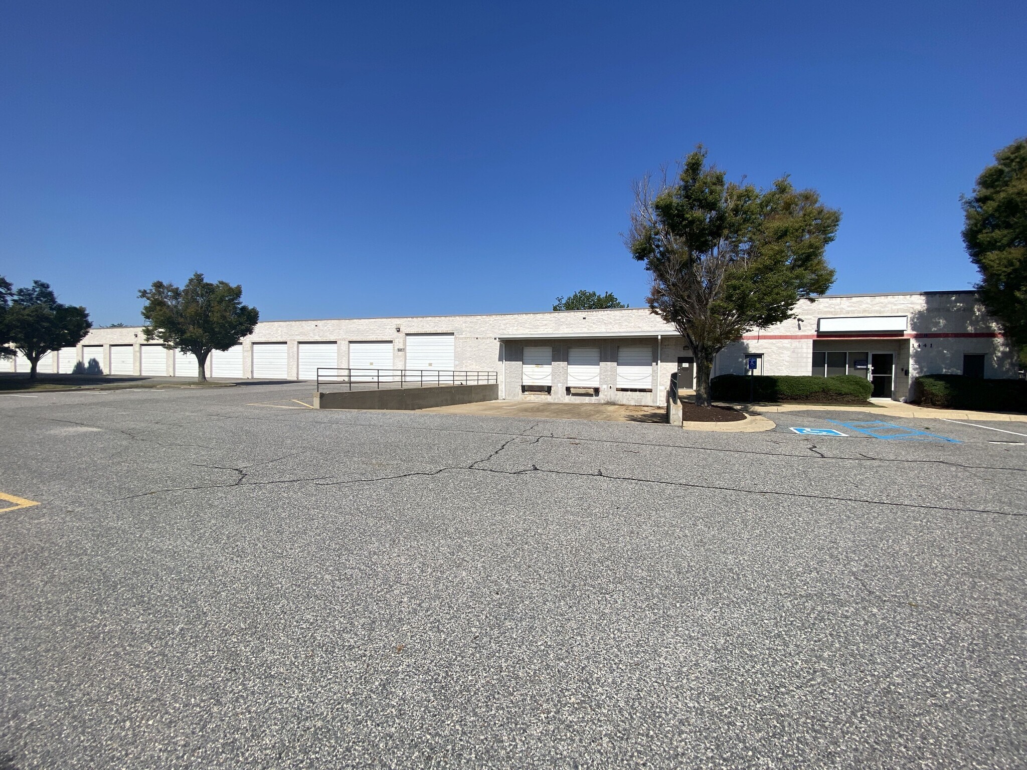 1441 Miller Store Rd, Virginia Beach, VA for lease Building Photo- Image 1 of 5