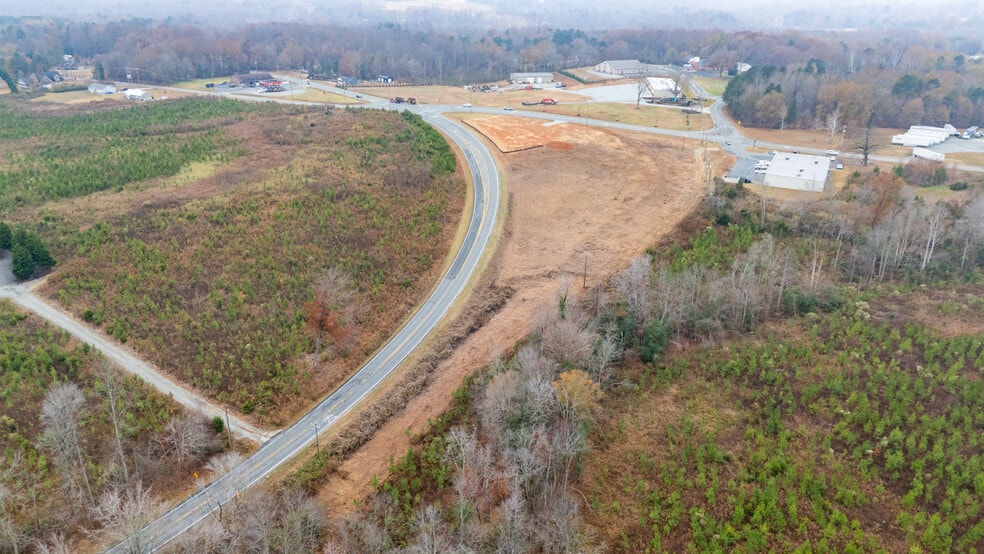 Union Ridge Rd, Burlington, NC for sale - Building Photo - Image 2 of 10