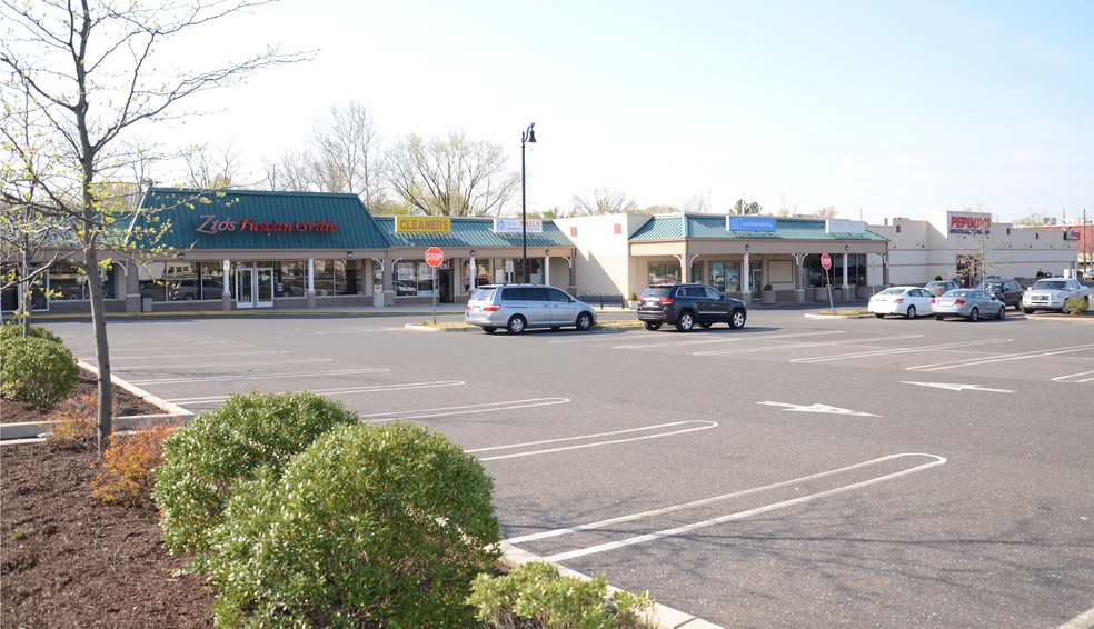 202 Route 130 N, Cinnaminson, NJ for lease - Building Photo - Image 3 of 9