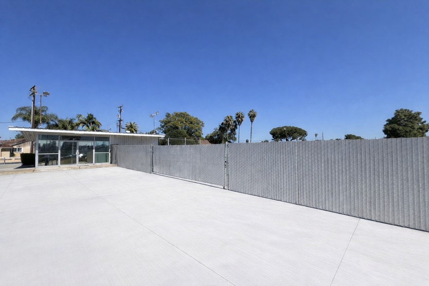 500 S Harbor Blvd, La Habra, CA for lease - Building Photo - Image 3 of 5