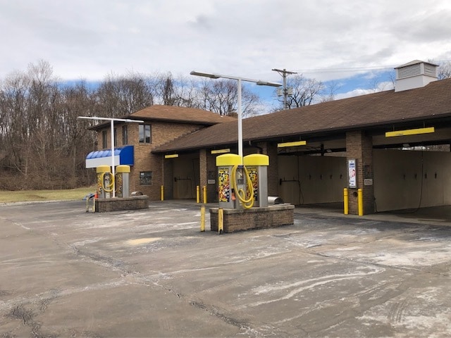 962 Brodhead Rd, Coraopolis, PA for lease - Building Photo - Image 3 of 9