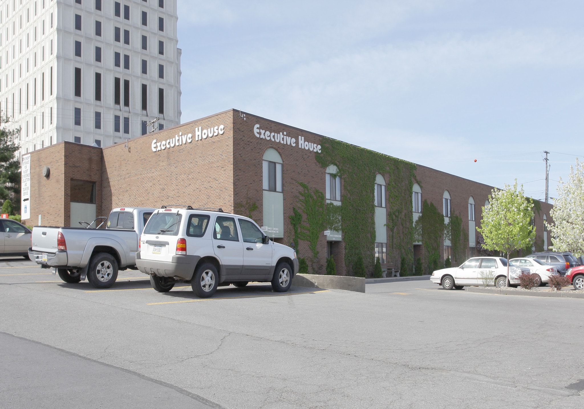 615 Howard Ave, Altoona, PA for lease Primary Photo- Image 1 of 15