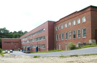 Plus de détails pour 12 Baltic Ln, Fitchburg, MA - Industriel à vendre