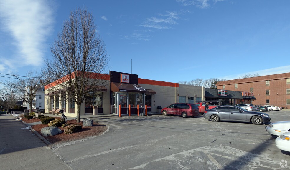 104-110 N Main St, Attleboro, MA for lease - Building Photo - Image 1 of 4