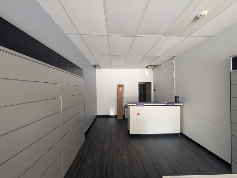 1070 Main Ave, Clifton, NJ à louer - Photo du bâtiment - Image 2 de 11