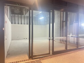 180-186 Burwood Rd, Burwood à louer Photo intérieure- Image 1 de 2