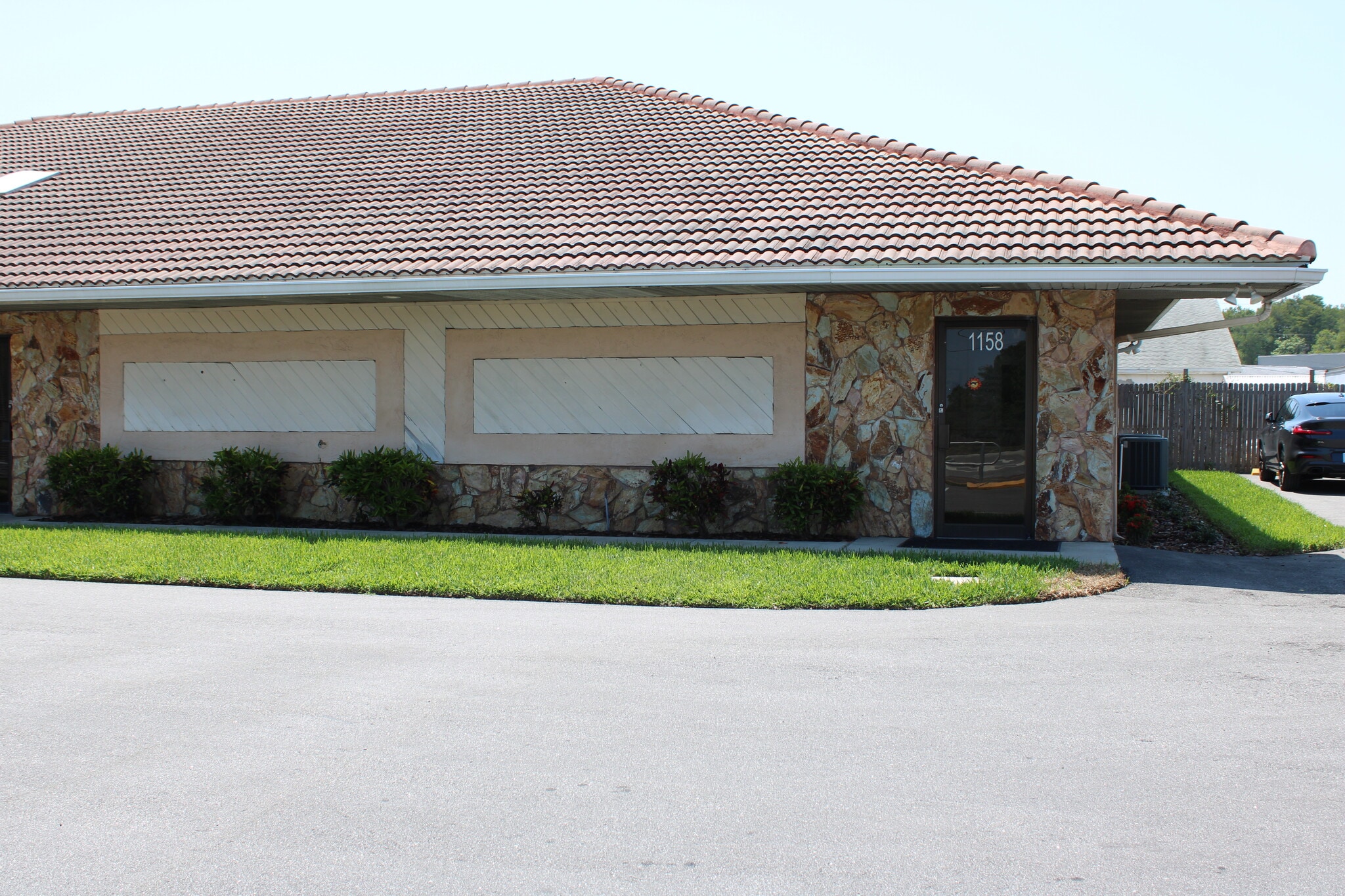 1158 Alternate 19 Hwy, Holiday, FL for lease Primary Photo- Image 1 of 3