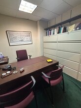 137 Fifth Ave, New York, NY for lease Interior Photo- Image 2 of 9