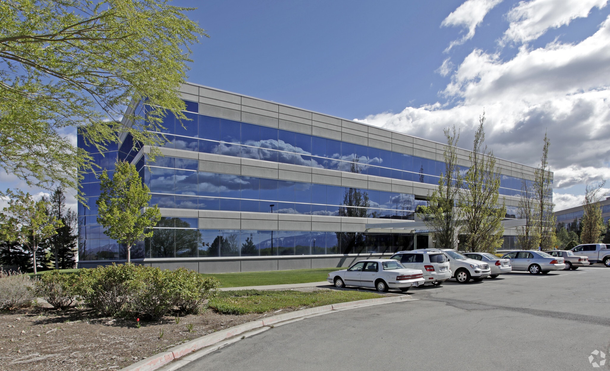 2850 Decker Lake Dr, West Valley, UT for lease Primary Photo- Image 1 of 48