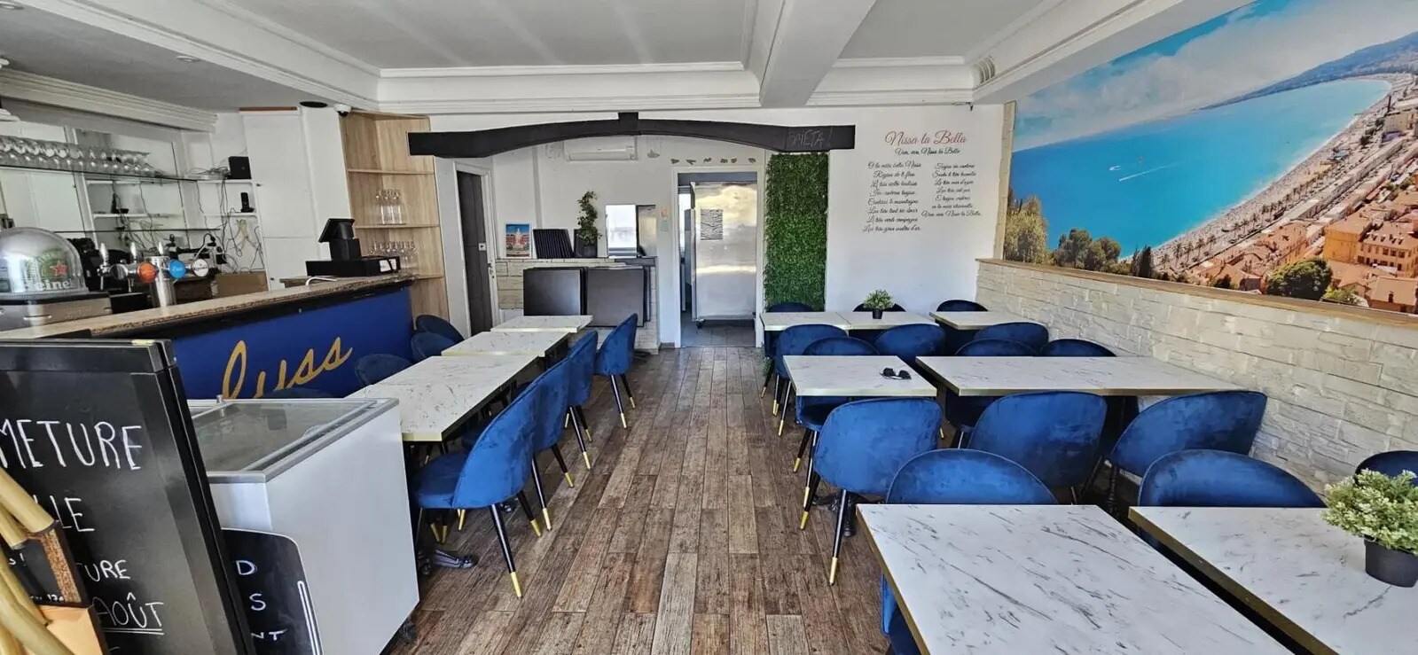 Commerce de détail dans Saint-Laurent-du-Var à vendre Photo intérieure- Image 1 de 8