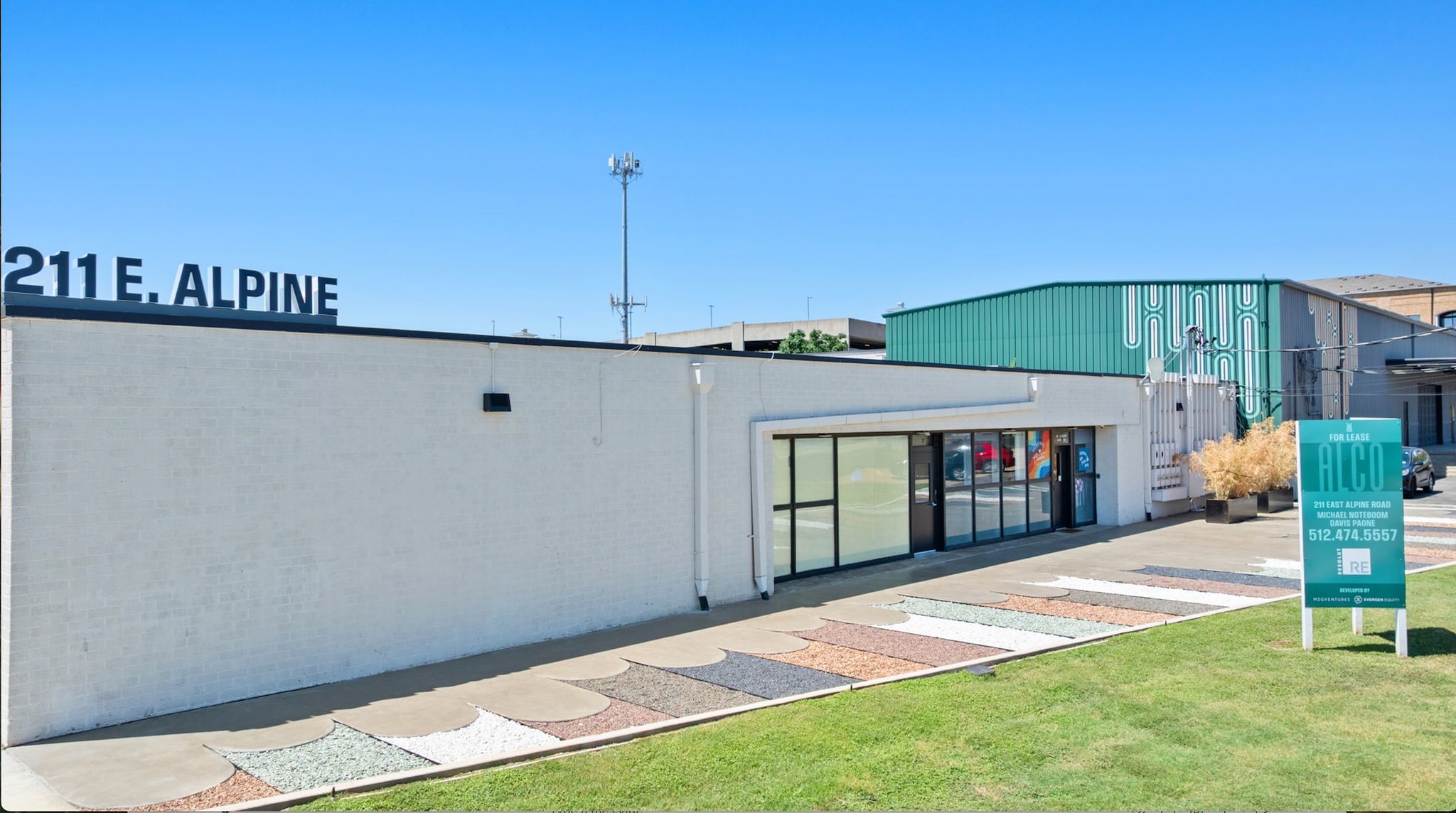 211 E Alpine Rd, Austin, TX for lease Building Photo- Image 1 of 11