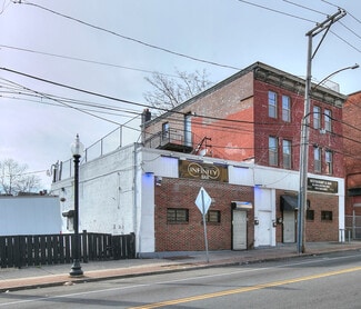 Plus de détails pour 845 E Main St, Bridgeport, CT - Commerce de détail à vendre