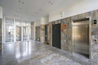 Plus de détails pour Rue Des Gaudines, Saint-Germain-en-Laye - Bureau à louer