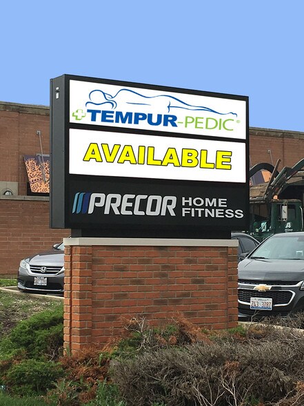 740 N Route 59, Aurora, IL à louer - Photo du bâtiment - Image 3 de 3