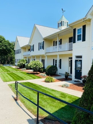 Plus de détails pour 2-18 Vinal Sq, Chelmsford, MA - Bureau, Bureau/Commerce de détail à louer