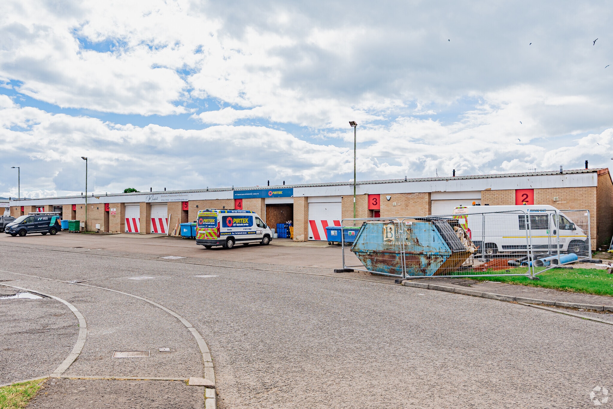 Arran Pl, Perth for lease Primary Photo- Image 1 of 9