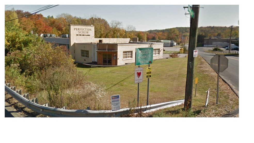 1 Town Line Rd, Wolcott, CT for sale - Building Photo - Image 1 of 1