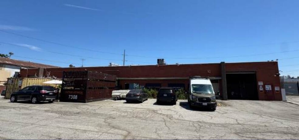 7310 La Cienega Blvd, Inglewood, CA for sale - Building Photo - Image 2 of 15
