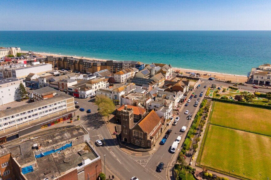 72 High St, Bognor Regis à vendre - Aérien - Image 3 de 18