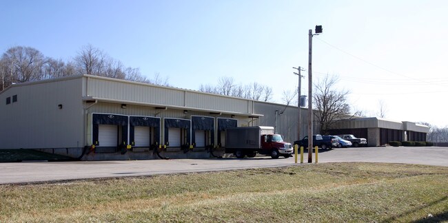 Plus de détails pour 1600 N 89th St, Fairview Heights, IL - Industriel à louer