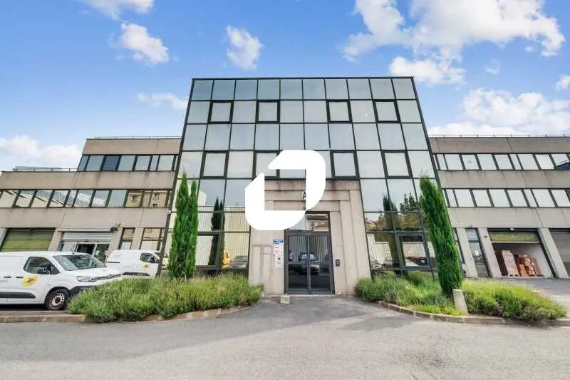 94 Rue Victor Hugo, Ivry-sur-Seine à louer Photo du bâtiment- Image 1 de 30