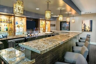 3005 Airport Fwy, Bedford, TX à louer Photo intérieure- Image 2 de 8