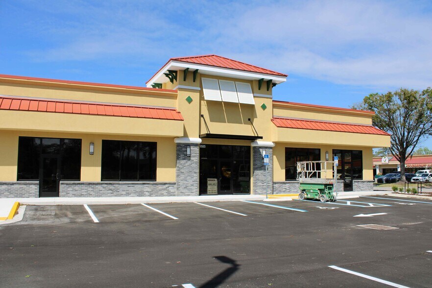 9551 Baymeadows Rd, Jacksonville, FL à louer - Photo du bâtiment - Image 2 de 12