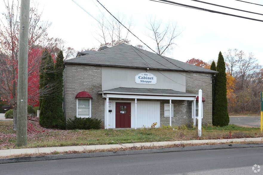 13 N Main St, East Hampton, CT for sale - Building Photo - Image 2 of 44