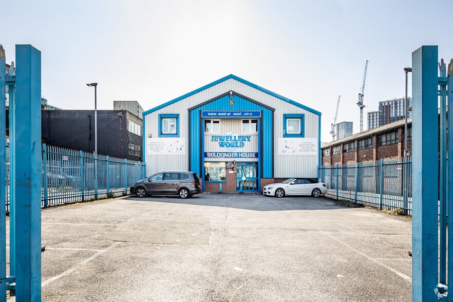 5 Chatley St, Manchester for sale - Building Photo - Image 3 of 3