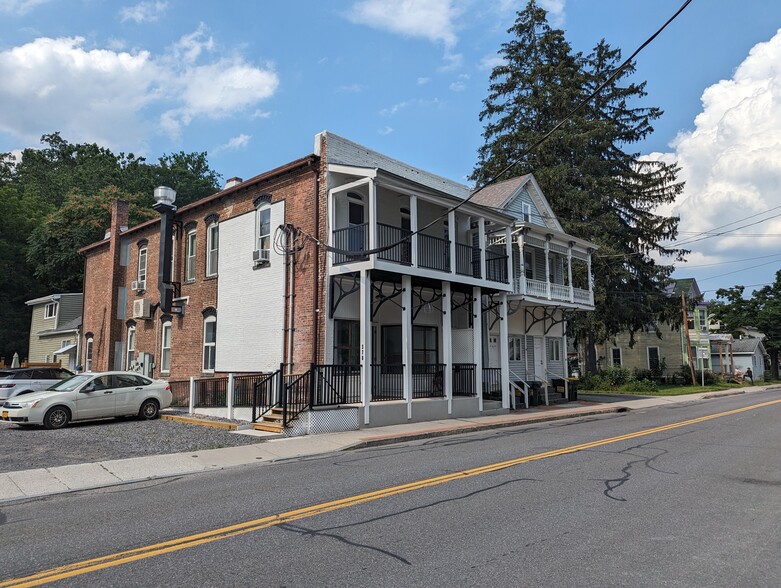 378 Main Street, Rosendale, NY à vendre - Photo principale - Image 1 de 1